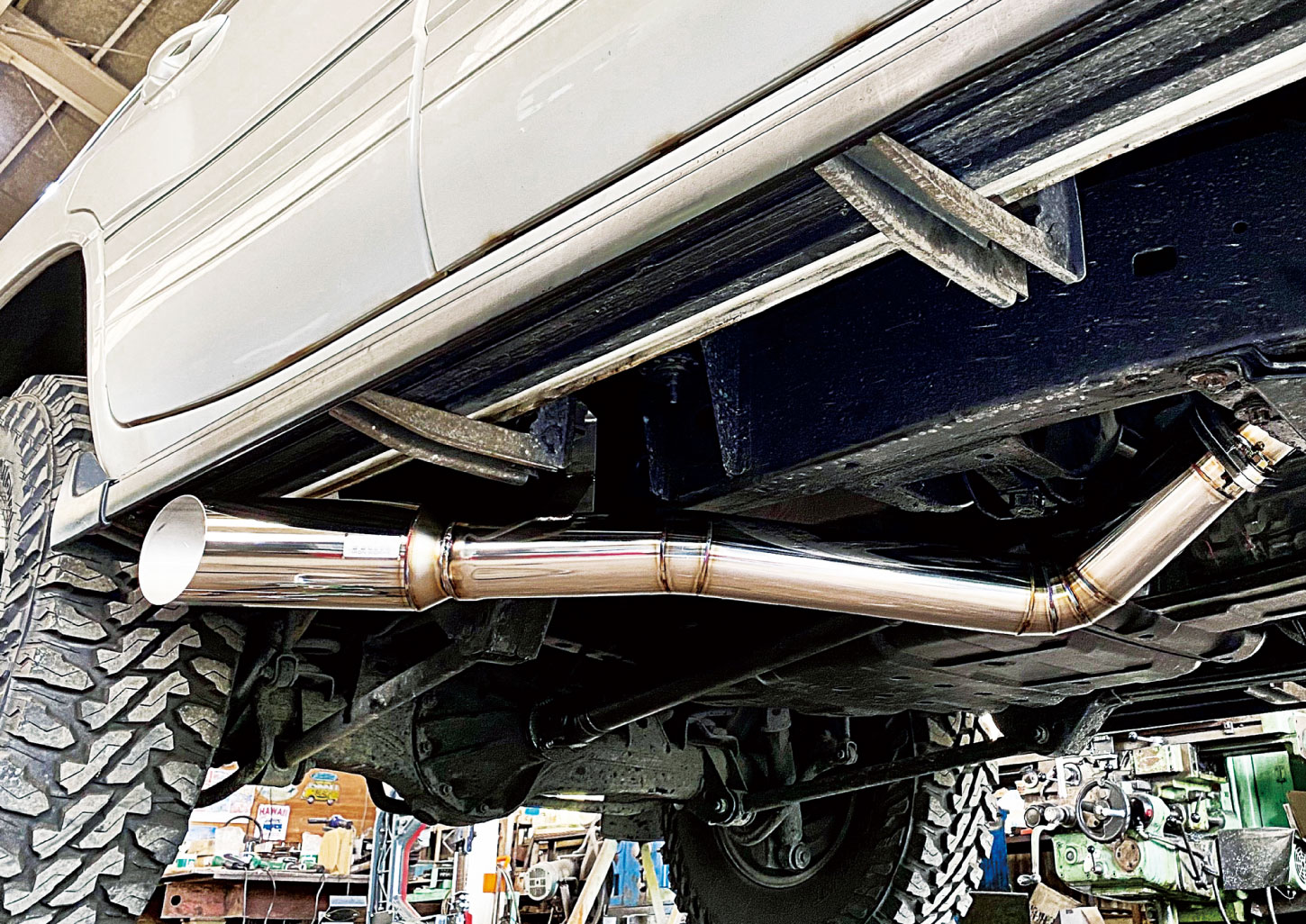 トヨタ・ランドクルーザー100用 オールステンレスサイド出しマフラー